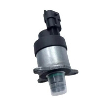 Fuel Pressure Regulator 0928400575 Suitable for A4 A5 A6 A8 Q7 2.7TDi 3.0T