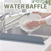 2X Reusable Sink Guard Silicone Countertop Water Baffle Prevent Water Splashing Out Board Bathroom Kitchen Tool