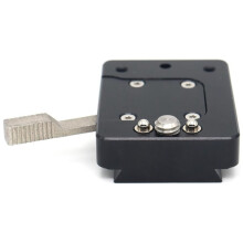 L'Adaptateur de Viseur Permet de Connecter de Manière Flexible le Viseur Électronique LF au Moniteur Grâce à une Vis 1/4 Pouces.