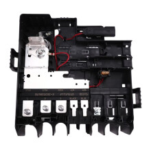 Battery Distribution Engine Compartment Fuse Block 84977658 84646133 for Chevy Silverado Suburban Sierra Yukon