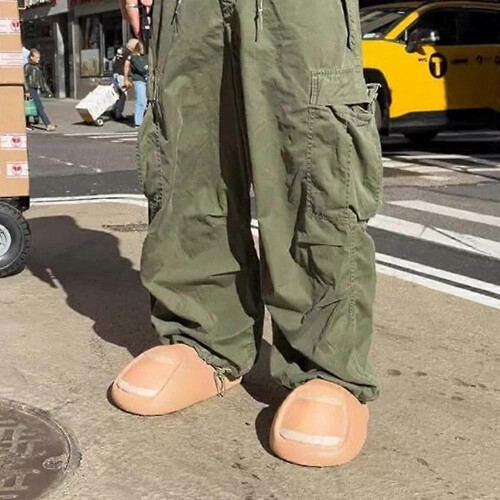 Creative Soft Thumb Slippers, Couple Thumb-Touching Shit-Feeling Slippers 2