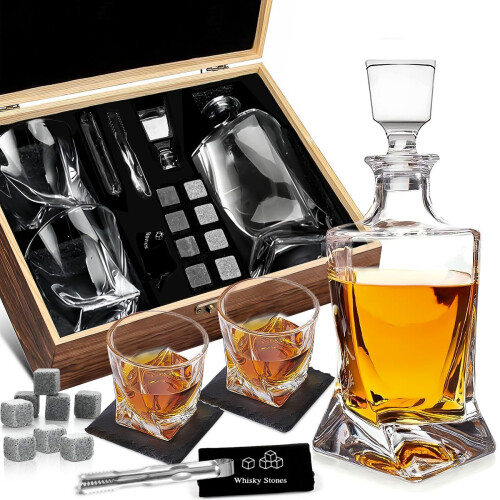 (A) Whiskypresentset i trä med dubbla glasmuggar och isstenar
