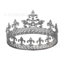 (Black with White Diamonds) Vintage-Barockkrone aus Gold mit Diamanten, spitz zulaufende große runde Tiara