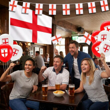GxouQcn England Flag, England Bunting, 57 Pcs Football Accessories, England World Cup Celebration Set, Includes Large England Flag, Bunting, Handheld