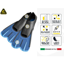 CRESSI Agua Short Fins Black 5.5/6.5 (39/40 EU) - Self Adjusting Short Fins for Diving, Apnea, Snorkeling and Swimming, Black, 5.5/6.5 (39/40 EU)