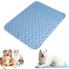 (Blue, Small) Itsejäähdyttävä lemmikkimatto