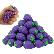 (Grape 2pcs, -) 2er-Obst-Stressball, Erdbeere, TPR, für Angst, Erwachsene, Fidget