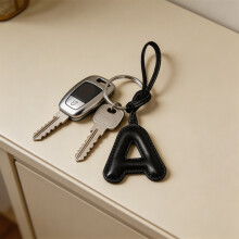 Letter Keychain Charm Wallet Bag Purse Keyring Pendant Charm Aesthetic Keychain I