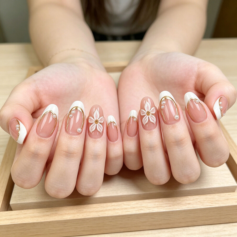 Rhinestones Pearls Embellished Artificial Nail With Adhesive Set 30Pcs XS