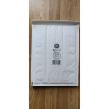 Jiffy JL-4 240 x 320 mm Airkraft Lightweight A4 Postal Bag (Size 4), White, Box of 50