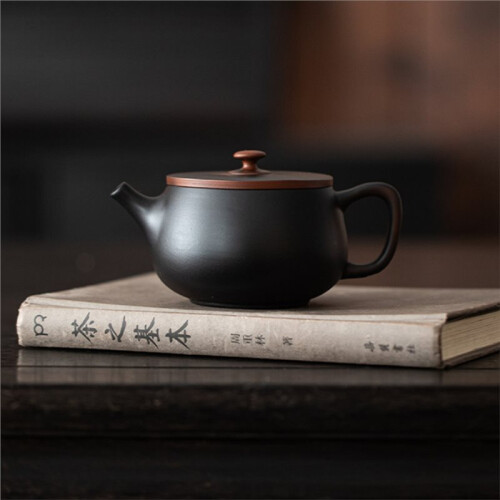 250ML Clay Teapot Hand Painted Relief Kungfu Tea Set 1
