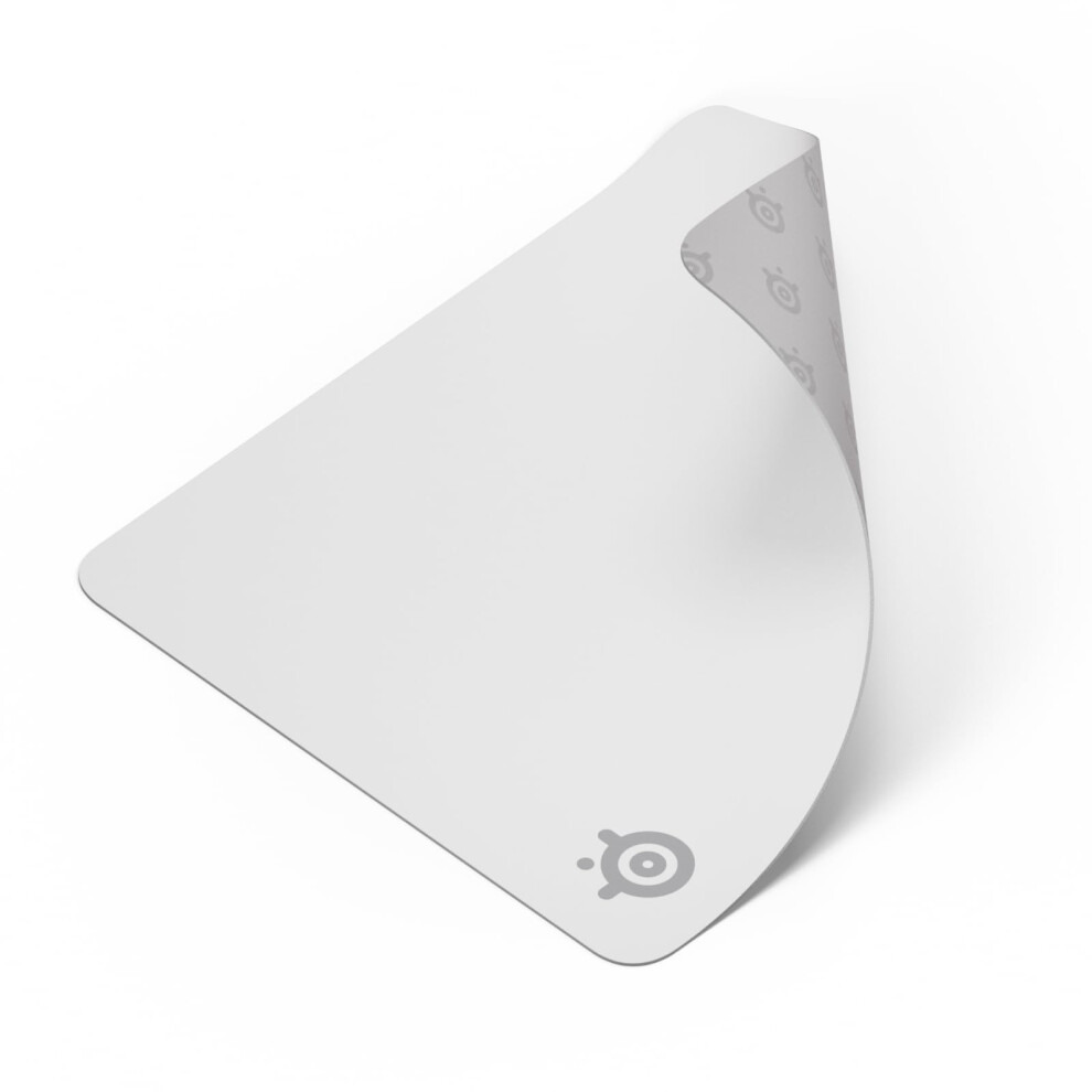 Steelseries Qck Large Gaming Mousepad - White - Non-Slip Silicone Rubber Base - Peak Tracking And Stability - Optimized For Gaming Sensors - 450 Mm X