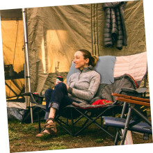 Suuri neliömäinen puhallettava tyyny Camping tyyny ristiselän pehmeä flokoitu kompakti matkatyyny rannan niskaan ja selkänojaan