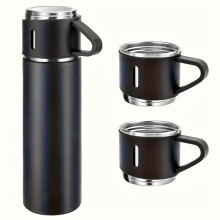 Ensemble thermos en acier inoxydable.