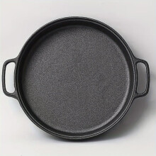 Cast iron pot with non-stick coating