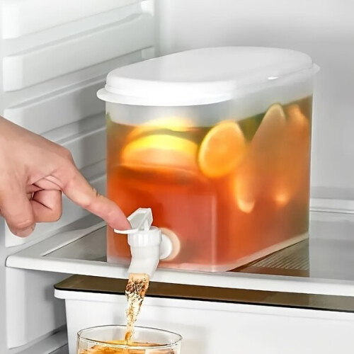 Plastic beverage dispenser with tap