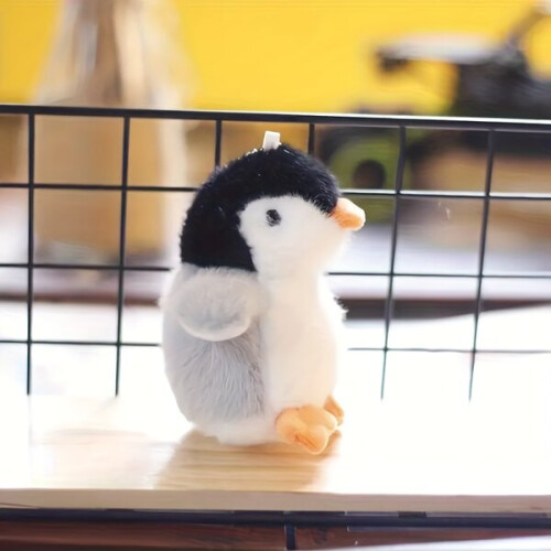 Pinguin-Rucksackanhänger aus Plüsch