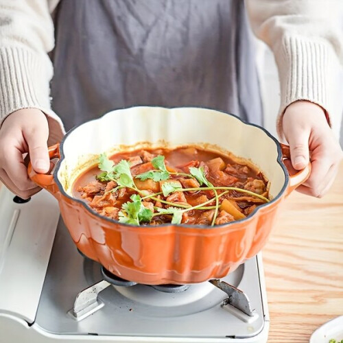 Multifunctional pumpkin-shaped cast iron soup pot. 2