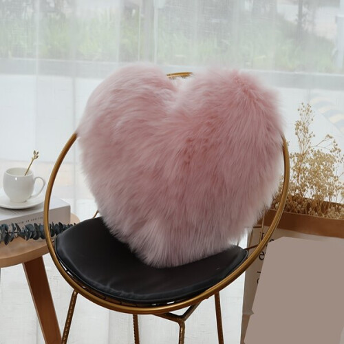 Pink heart-shaped cushion cover 2