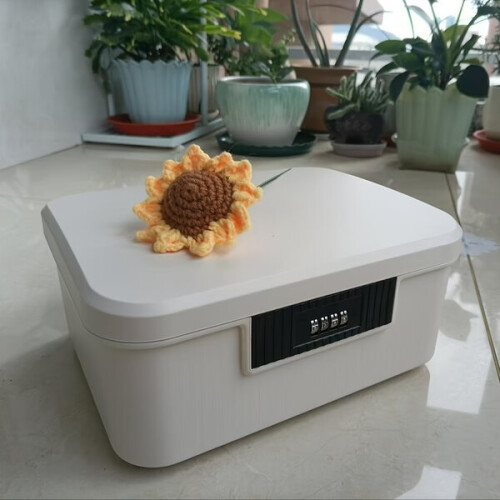 Secure document box with lock 2