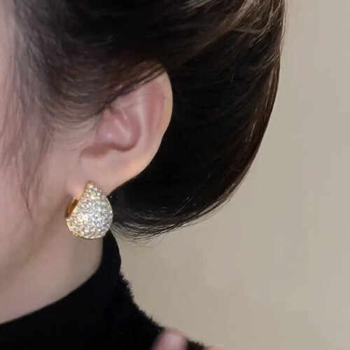 Water drop earrings 2