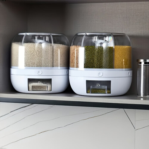 Dry grain dispenser with protection 2