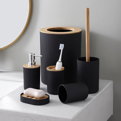 Badezimmer-Accessoire-Set mit Holzdetails 1