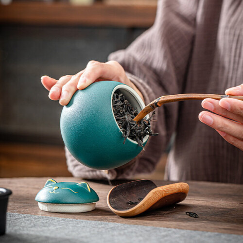 Ceramic food grade tea container with lid 2