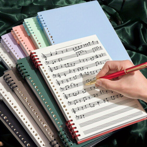 Notitieblok met bladmuziek 2