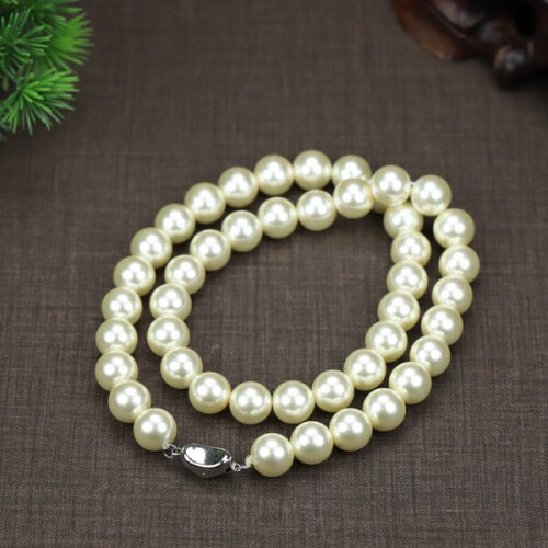 White pearl necklace for women 2