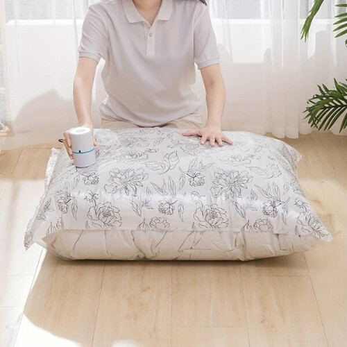Vacuum compression bag for clothes 1