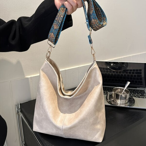 Handtasche im Vintage-Lederstil 1