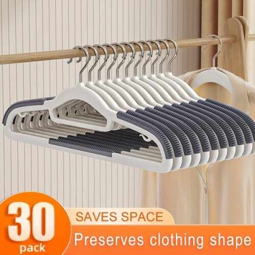 Plastic clothes hangers with pads 1