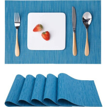 Set di 6 tovagliette in vinile intrecciato, lavabili, antiscivolo e resistenti al calore.