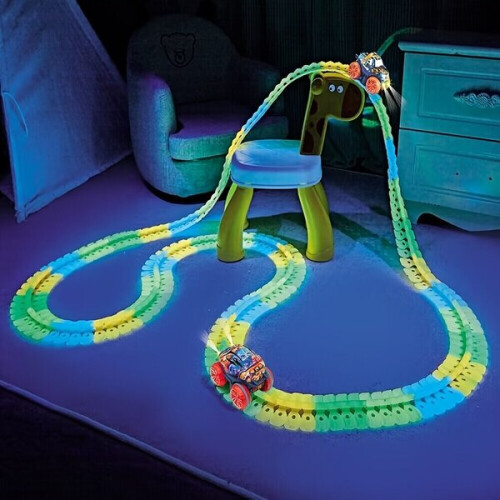 Circuit de course automobile, 95 pièces. 1