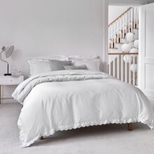 Christy Scallop Edge King Duvet Set | Luxury Cotton Sateen Quilt Cover Set | Contrasting Embroidered Trim | Smooth, Glossy Bedding | Silver Grey