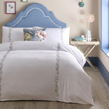 Appletree - Floral Embroidery White Duvet Cover - Super King Bedding Size (260 x 220cm) - Soft 200 Thread Count - 100% Natural Cotton - 2 Pillowcases