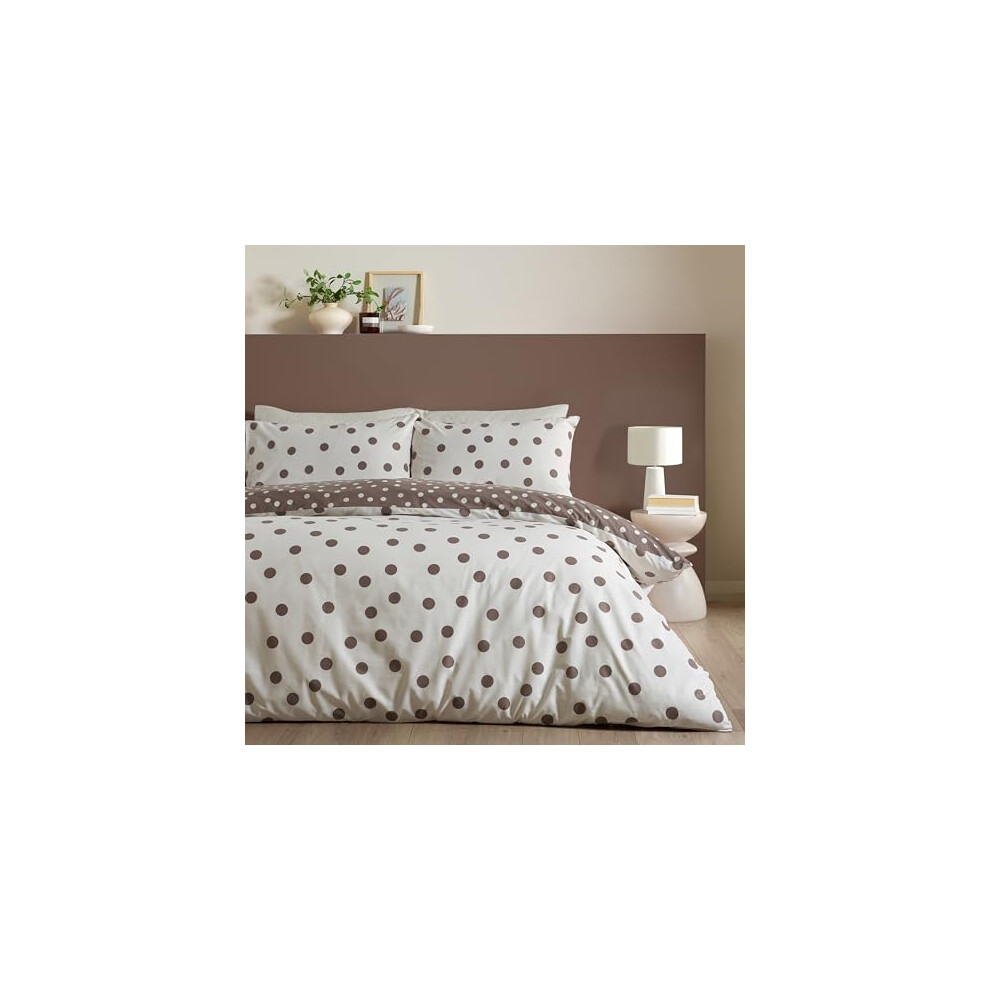 Catherine Lansfield Polka Dot Reversible Single Duvet Cover Set With Pillowcase Chocolate