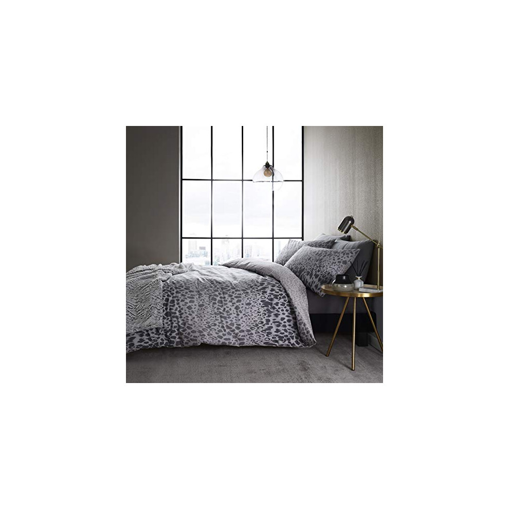 Catherine Lansfield Animal Duvet Cover Set 260X240+50X70x2