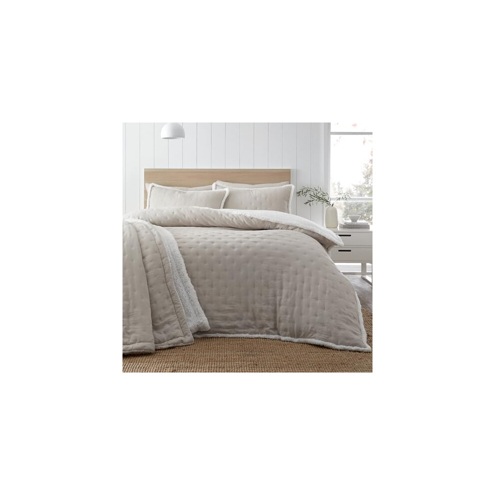 Catherine Lansfield Cosy Nori Soft Sherpa Duvet Cover Set - Cream - King - Image 10