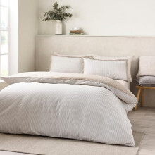 Catherine Lansfield Oxford Pinstripe Reversible Super King Duvet Cover Set with Pillowcases Natural