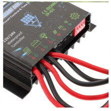 Solladdningsregulator 12v Generator Batterier Bärbara Regulatorpaneler IP65 Vattentät Långtidsskydd