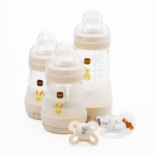 MAM Welcome to The World Set | Baby Gift Set with 3X Feeding Bottles, 0-2 Month Soother and MAM Dummy Clip | Baby Accessories for Newborn | Grey (Var