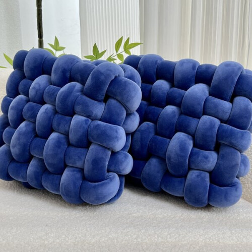 Knot-shaped decorative pillows