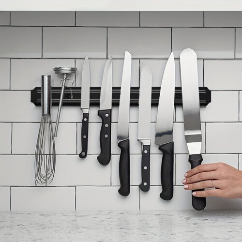 Soporte magnético de pared para cuchillos de cocina. 1