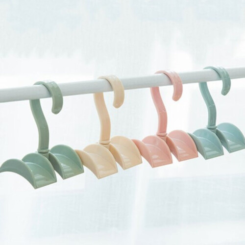 Draaiende plastic kledinghaken