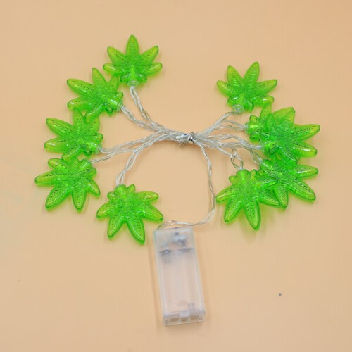 Guirlande LED à feuilles vertes 1