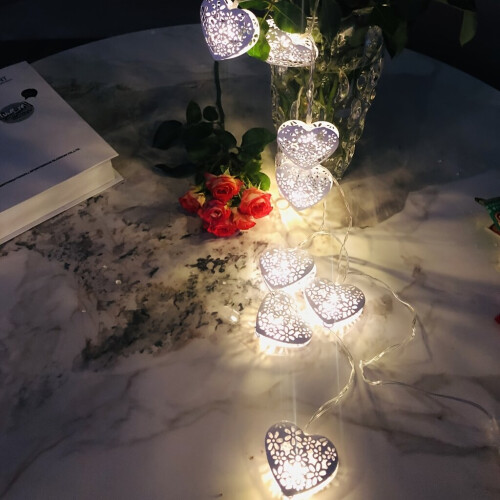 Guirlande de cœurs LED pour les fêtes 1