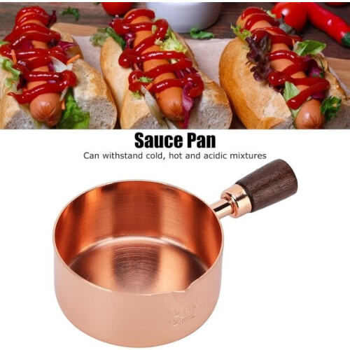 Petit ramequin en acier inoxydable pour sauces. 1