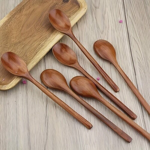 cuillères en bois, 6 pièces. 1